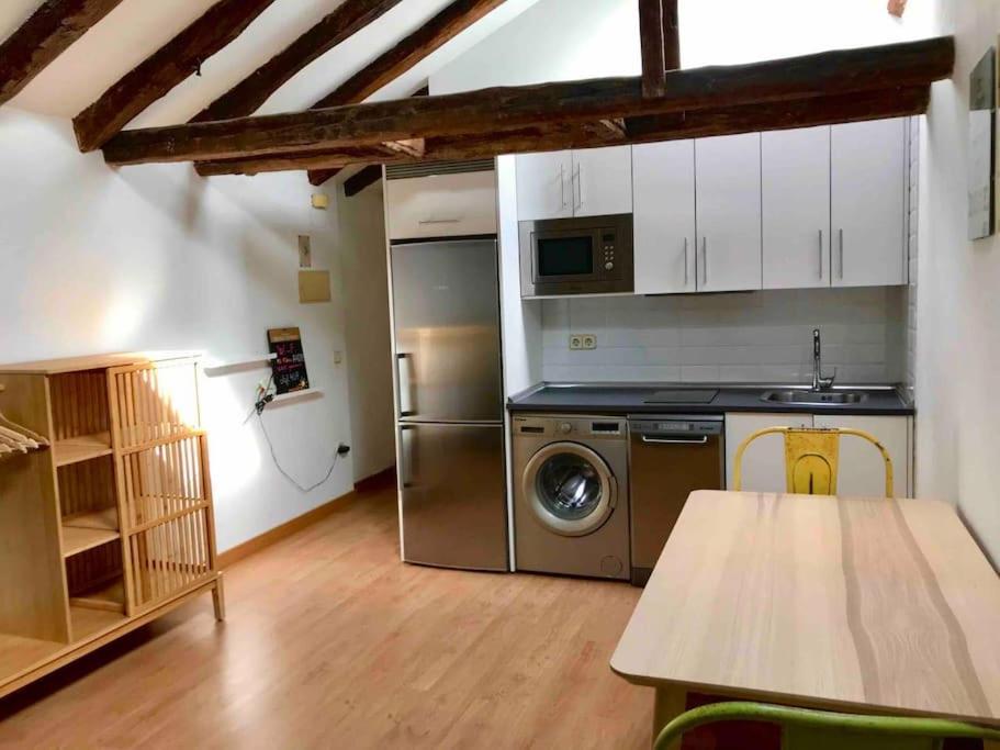 Apartmán Buhardilla En El Madrid De Los Austrias Exteriér fotografie